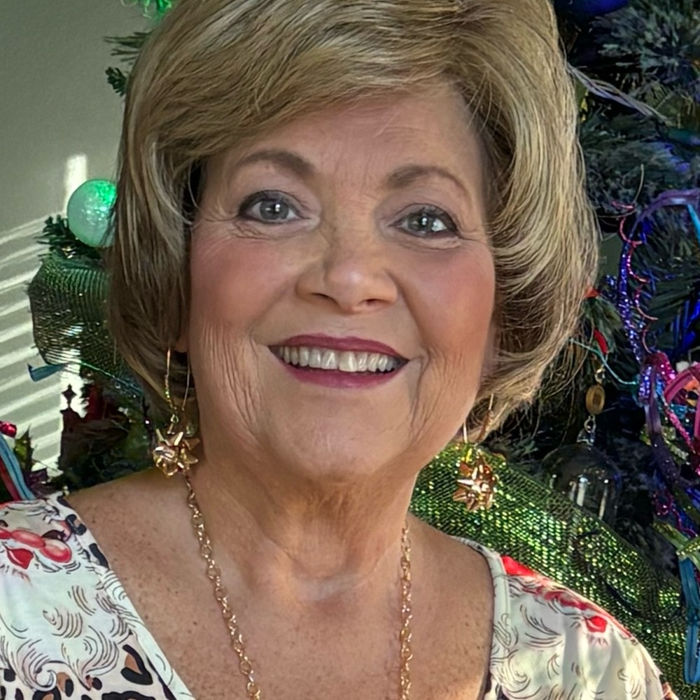 Meet your Posher, Debbie